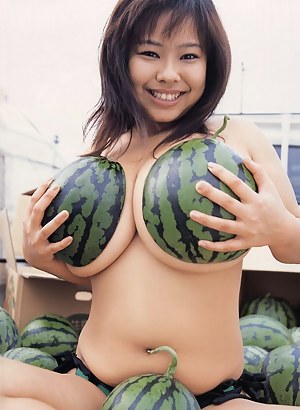 Big Tits Funny Porn - Big Boobs Too Funny | Sex Pictures Pass